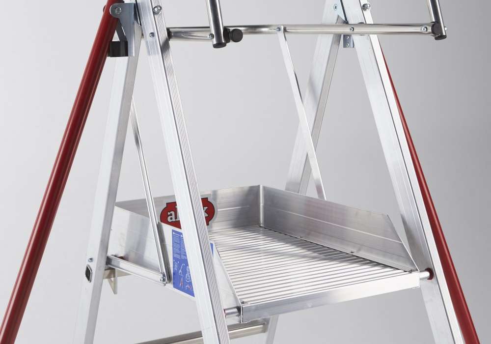 Adjustable platform ladder Hire Barnet